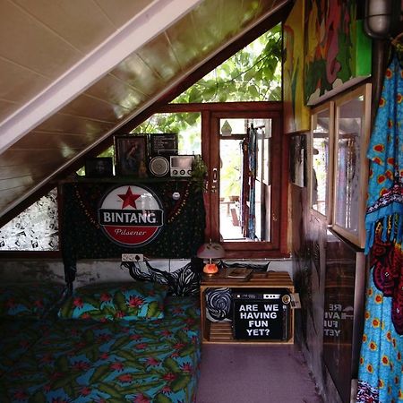Abrakadabra! Artbnb Yogyakarta Kültér fotó
