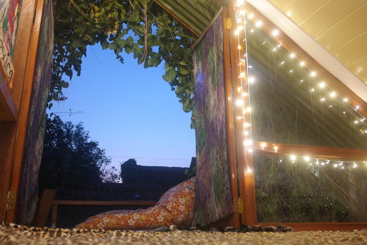 Abrakadabra! Artbnb Yogyakarta Kültér fotó