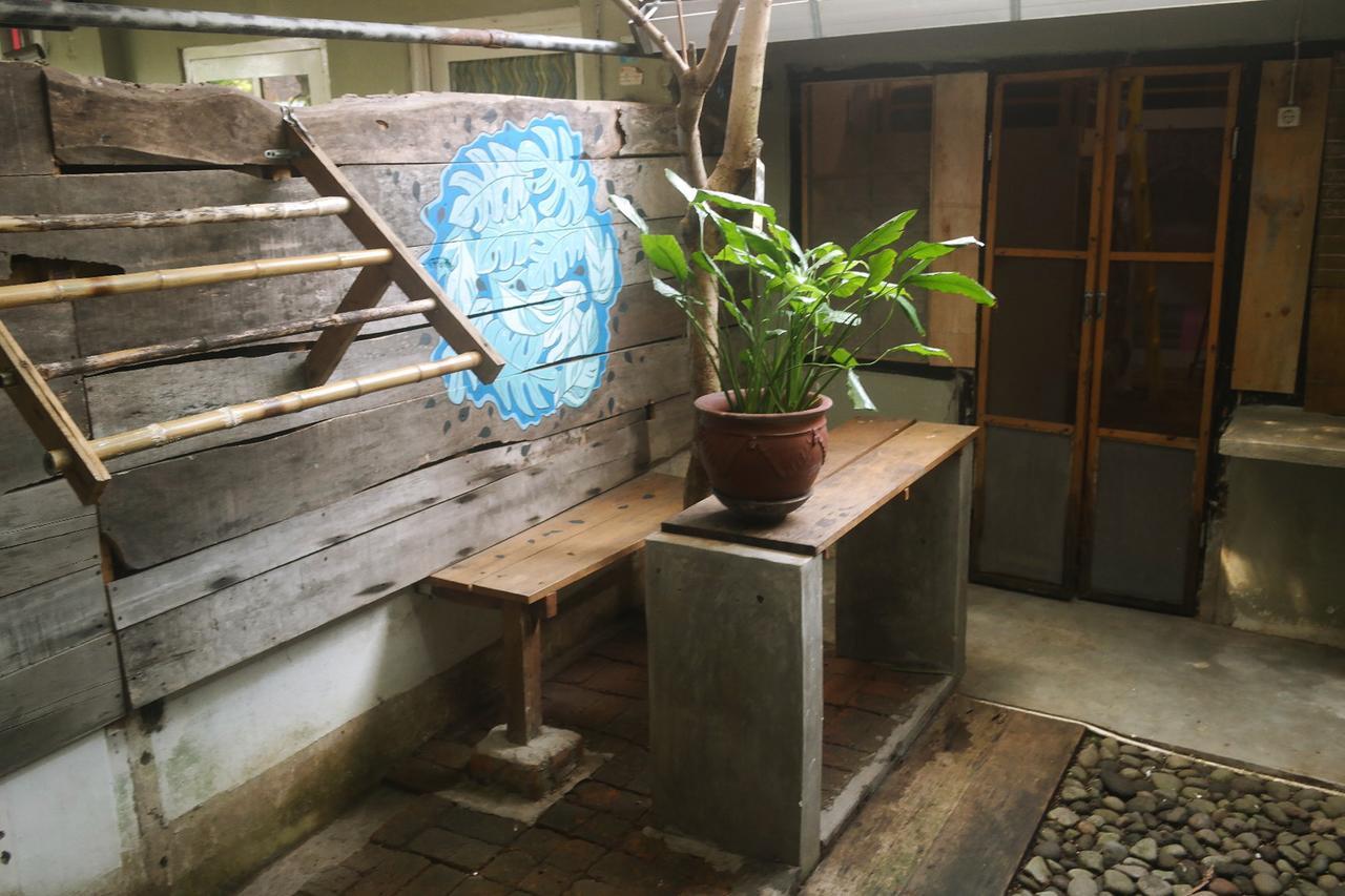 Abrakadabra! Artbnb Yogyakarta Kültér fotó