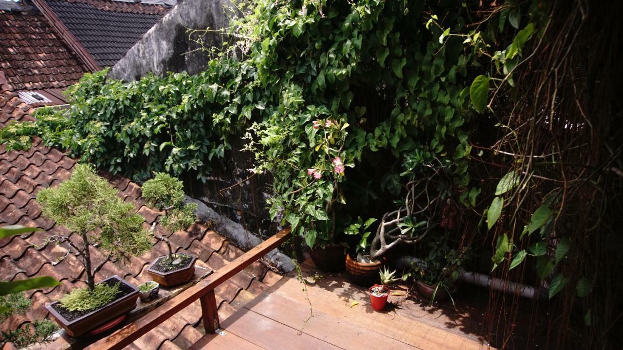Abrakadabra! Artbnb Yogyakarta Kültér fotó